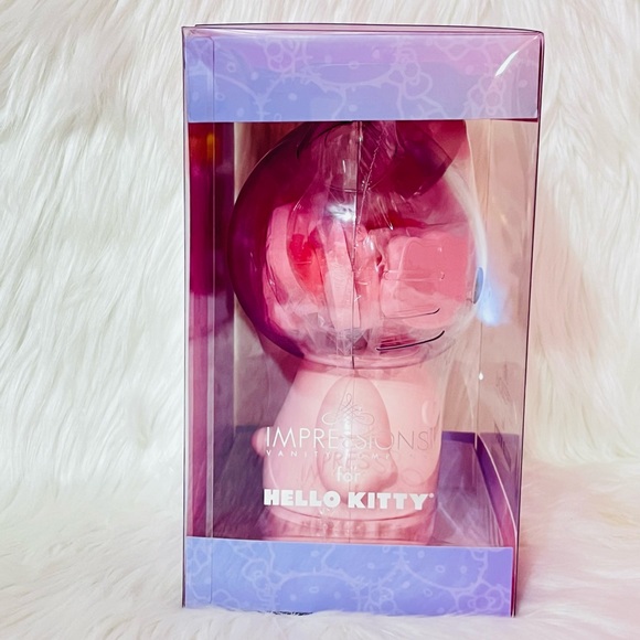 Hello‎ Kitty® 12-PC Sponge Gift Set - Picture 2 of 6